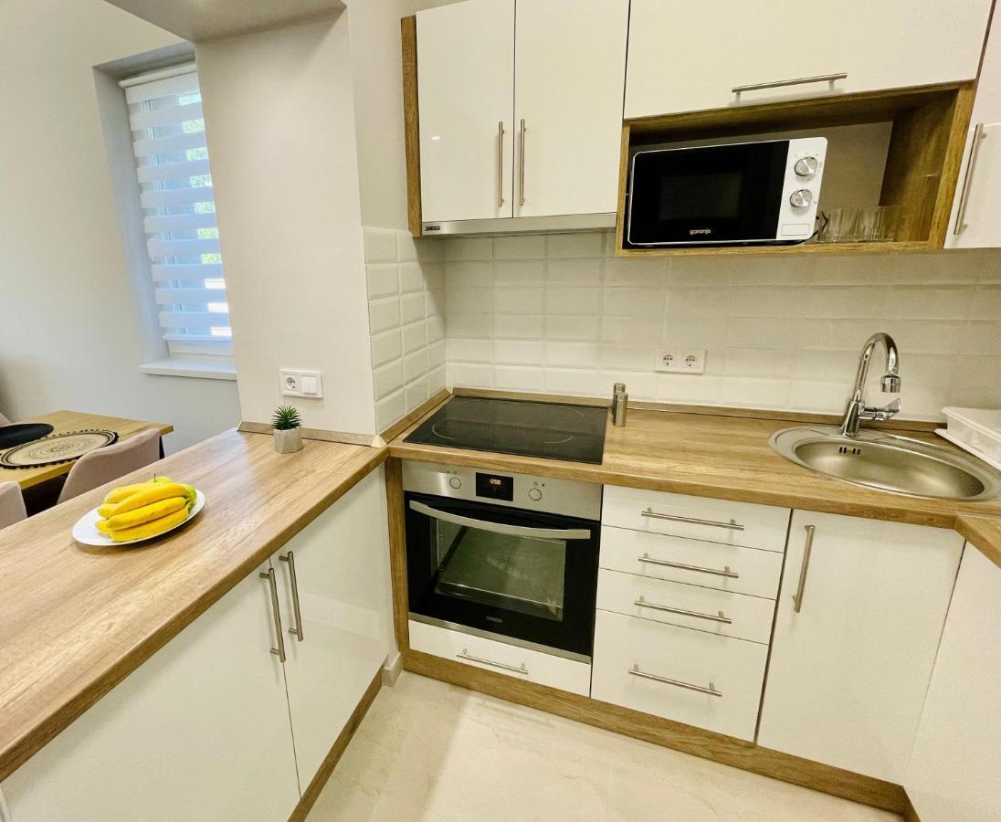 Voeroesmarty Apartmanhaz Makó Exteriér fotografie