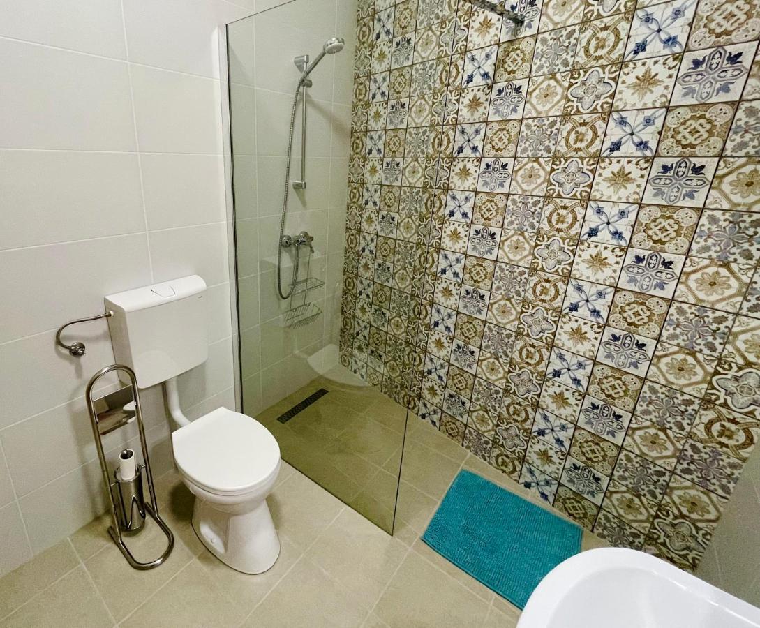 Voeroesmarty Apartmanhaz Makó Exteriér fotografie