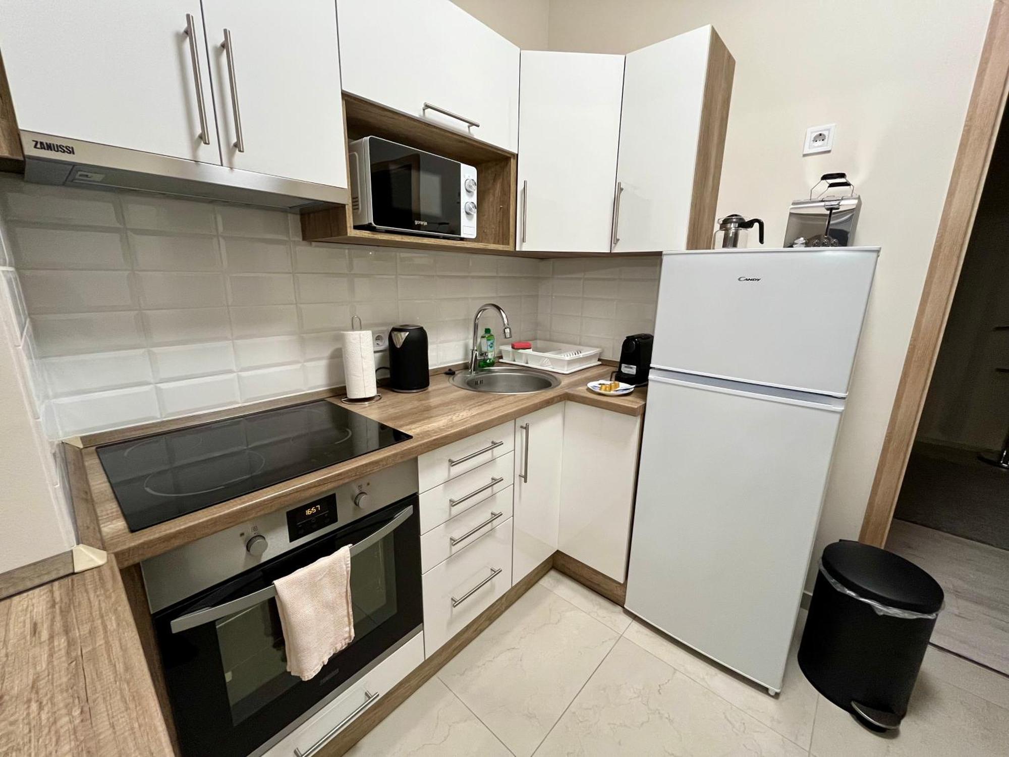 Voeroesmarty Apartmanhaz Makó Exteriér fotografie