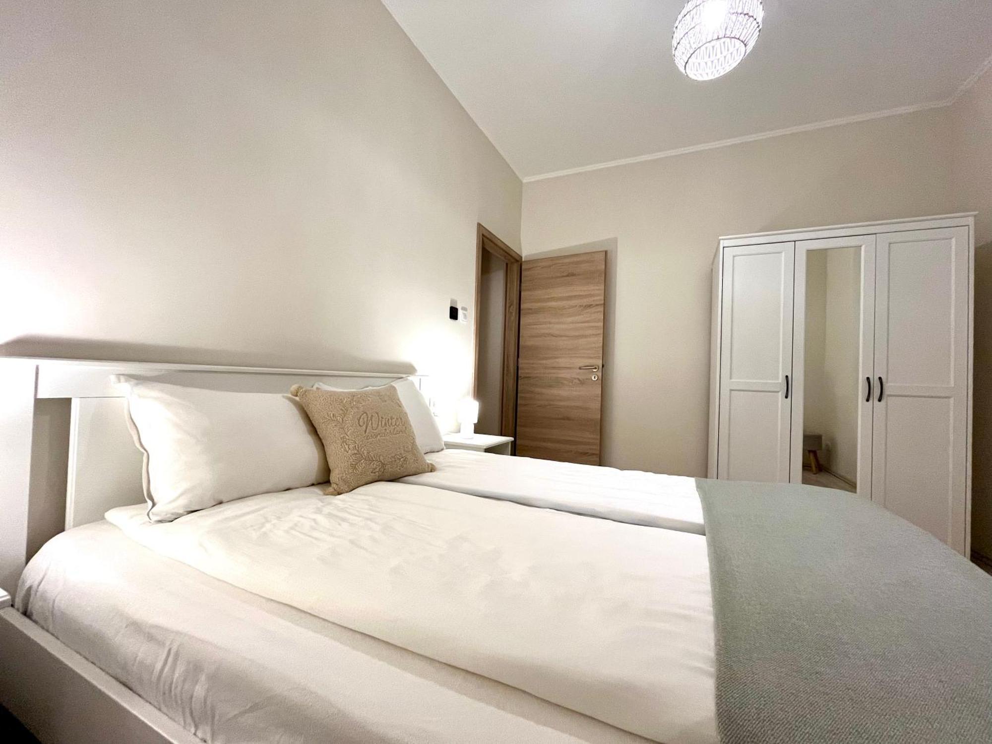 Voeroesmarty Apartmanhaz Makó Exteriér fotografie