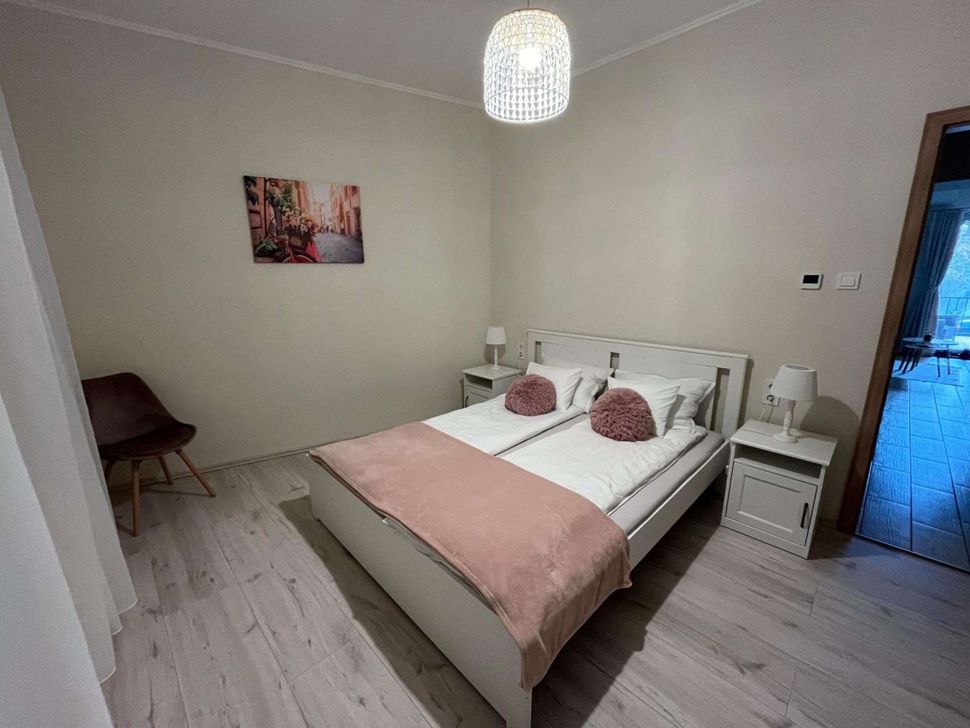 Voeroesmarty Apartmanhaz Makó Exteriér fotografie